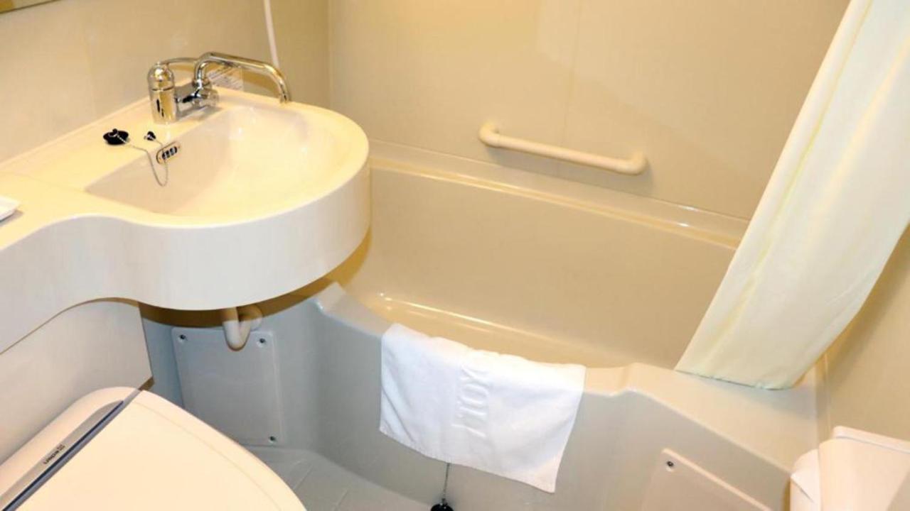 Toyoko Inn Tokyo Asakusa Kuramae No.2 מראה חיצוני תמונה