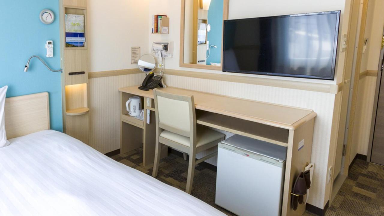 Toyoko Inn Tokyo Asakusa Kuramae No.2 מראה חיצוני תמונה